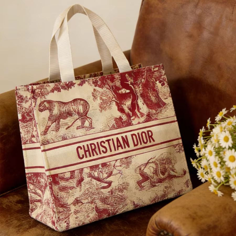 Christian Dior Dior’s bag Red  - огляд і ціна Women Bags Tote Dior